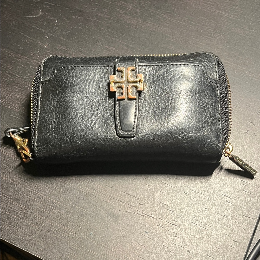 Tory Burch black wristlet